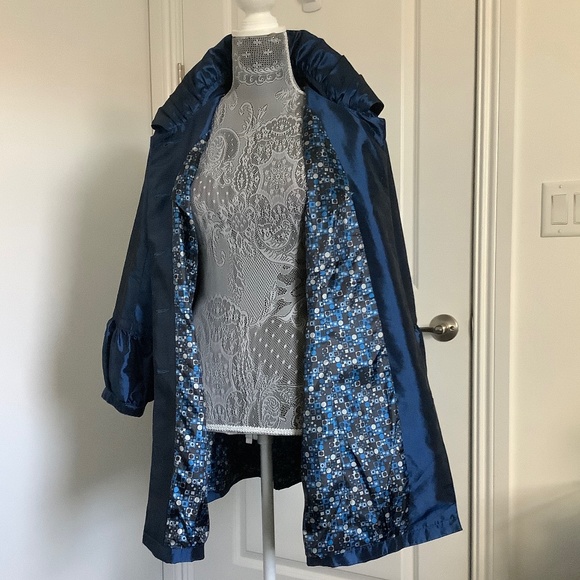 Kenar Stunning Women's Coat Fully Lined, Size 12 - Picture 11 of 15